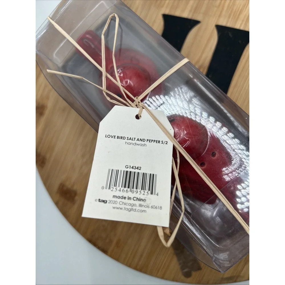 TAG Brand - Red Lovebirds Salt & Pepper Shakers New Cardinal Set In Box‎ Ceramic